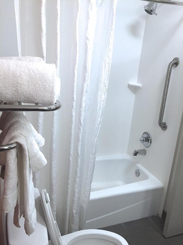 Sleep Inn & Suites Medical Center image 20